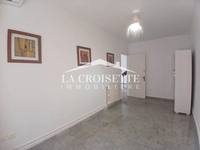 Appartement S+3 meublé à La Marsa